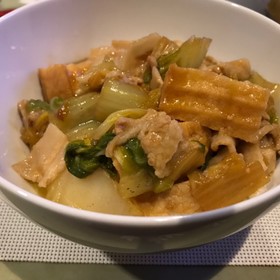 簡単白菜と豚バラと厚揚げのあんかけ丼