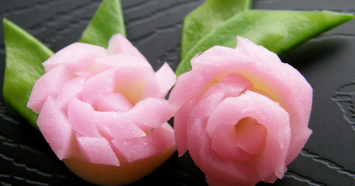 かまぼこのお花 飾りきり お弁当お節に レシピ 作り方 By まゃたん クックパッド 簡単おいしいみんなのレシピが359万品