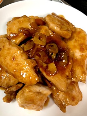 鶏むね肉のニンニク酢醤油照り焼き♪