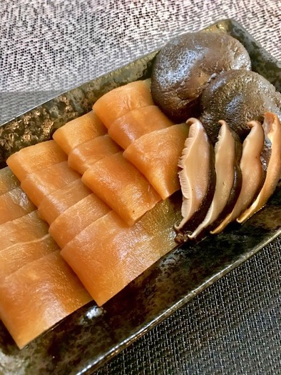 太巻き・ちらし寿司＊かんぴょう煮・椎茸煮の写真