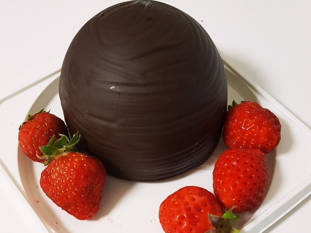 バレンタインでプレゼント チョコドーム レシピ 作り方 By ゅかりฅ W ฅ クックパッド