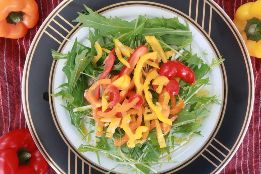 赤ピーマンとキヌアのサラダのレシピ