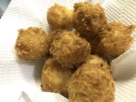 じゃがりこを使った簡単コロッケ