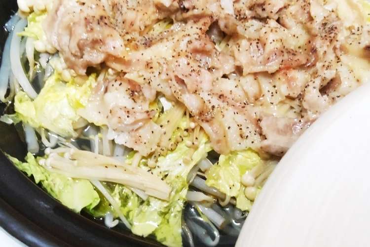 タジン鍋で簡単 豚バラ肉のレンジ蒸し レシピ 作り方 By うさよ クックパッド 簡単おいしいみんなのレシピが352万品