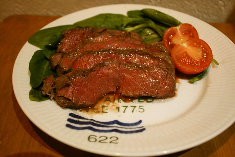 たれが絶品 ローストベニソン 鹿肉 レシピ 作り方 By しゅんさや７７７ クックパッド 簡単おいしいみんなのレシピが360万品