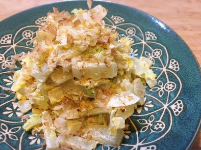 簡単副菜☆白菜とおかかのマヨネーズサラダの写真