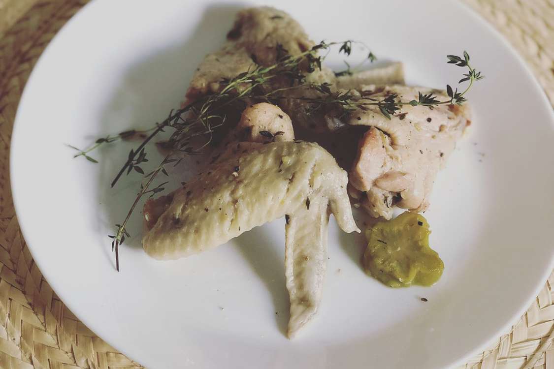 手羽先のタイムハーブ煮込み レシピ 作り方 By Organic100 クックパッド 簡単おいしいみんなのレシピが379万品