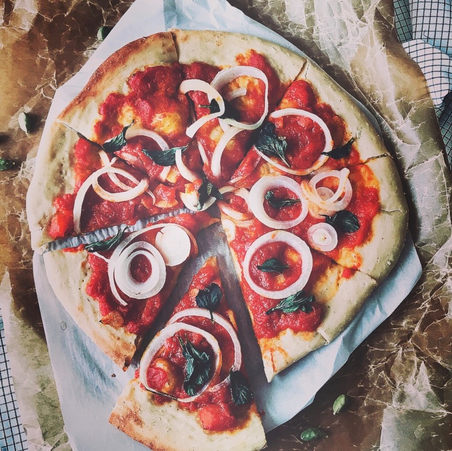 Cardamom pizza doughの画像