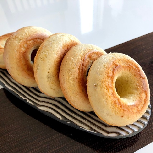 Daisoのシリコン型で焼きドーナツ レシピ 作り方 By マヌーママ クックパッド 簡単おいしいみんなのレシピが350万品