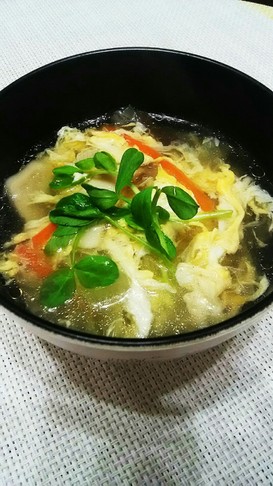 コンソメ中華のとろみ卵スープ。