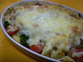 簡単♪野菜たっぷりミートグラタン風