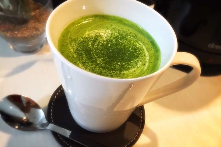 寒い冬に お濃い宇治抹茶ラテ レシピ 作り方 By Acchicafe クックパッド