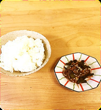 こんぶとおかかの佃煮
