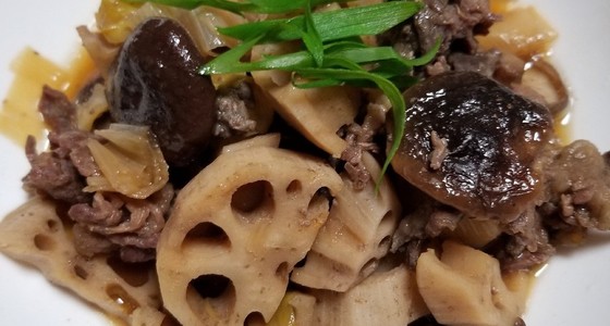 グルラボで簡単レンコンと牛肉の煮物 by いちごdaisuki 【クックパッド】 簡単おいしいみんなのレシピが356万品