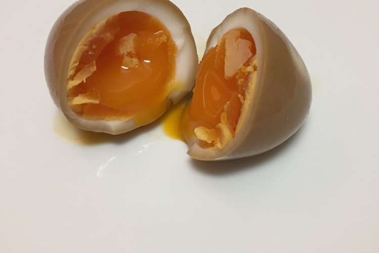 簡単すき焼きのタレで作るとろーり半熟煮卵 レシピ 作り方 By あちこたねぇ クックパッド 簡単おいしいみんなのレシピが356万品