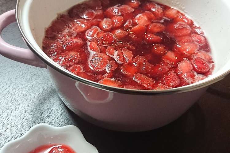 イチゴのコンフィチュール レシピ 作り方 By こぶへいぱぱ クックパッド 簡単おいしいみんなのレシピが354万品