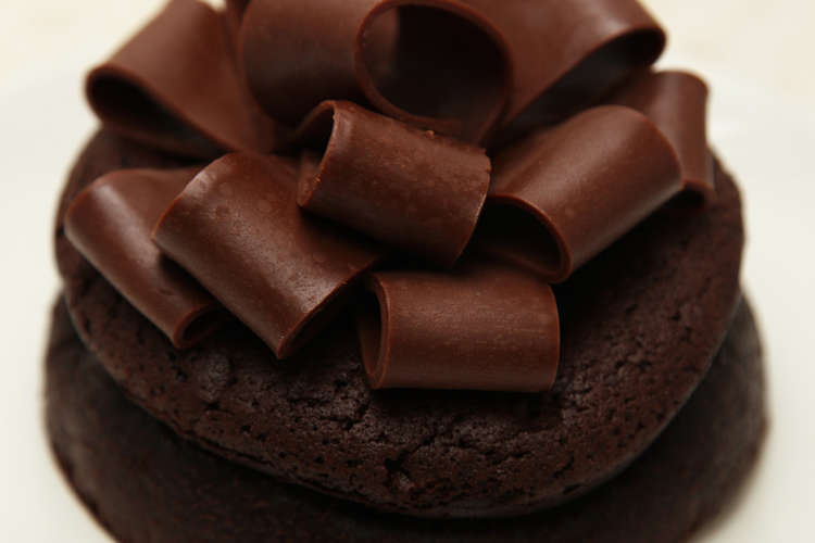 かんたん 生チョコリボンのデコレーション レシピ 作り方 By ブルボン クックパッド 簡単おいしいみんなのレシピが355万品
