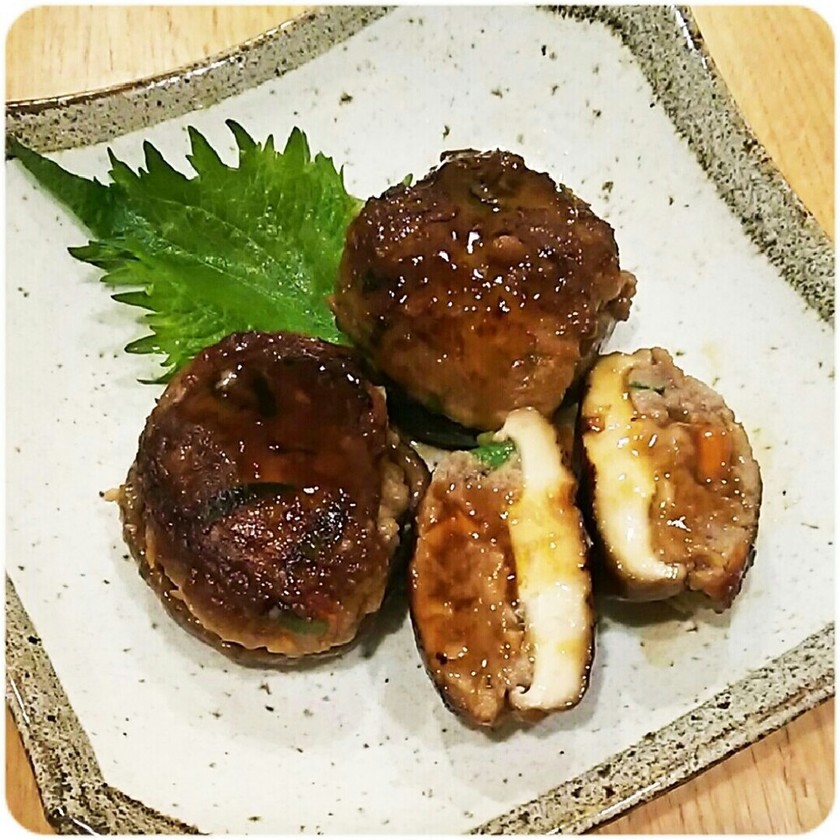 椎茸の肉詰め by ★とみちゃん★ 【クックパッド】 簡単おいしいみんなのレシピが356万品