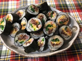 巻き巻き♪キンパ(韓国のり巻き)