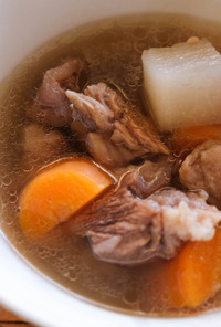 【台湾牛筋大根スープ】清燉牛肉蘿蔔湯