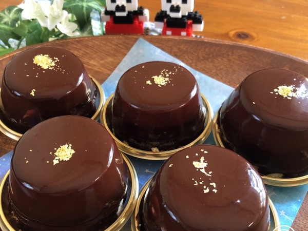 生チョコとムースのケーキ