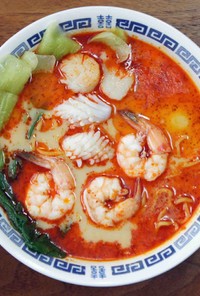 海鮮火鍋麺