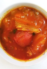 スーラータン風トマトとセロリのスープ