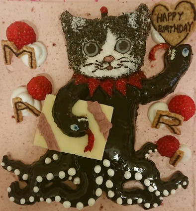 ヒグチユウコさん好きに送る♡誕生日ケーキの写真