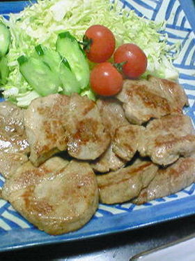 簡単♪豚ヘレの塩こしょう焼き