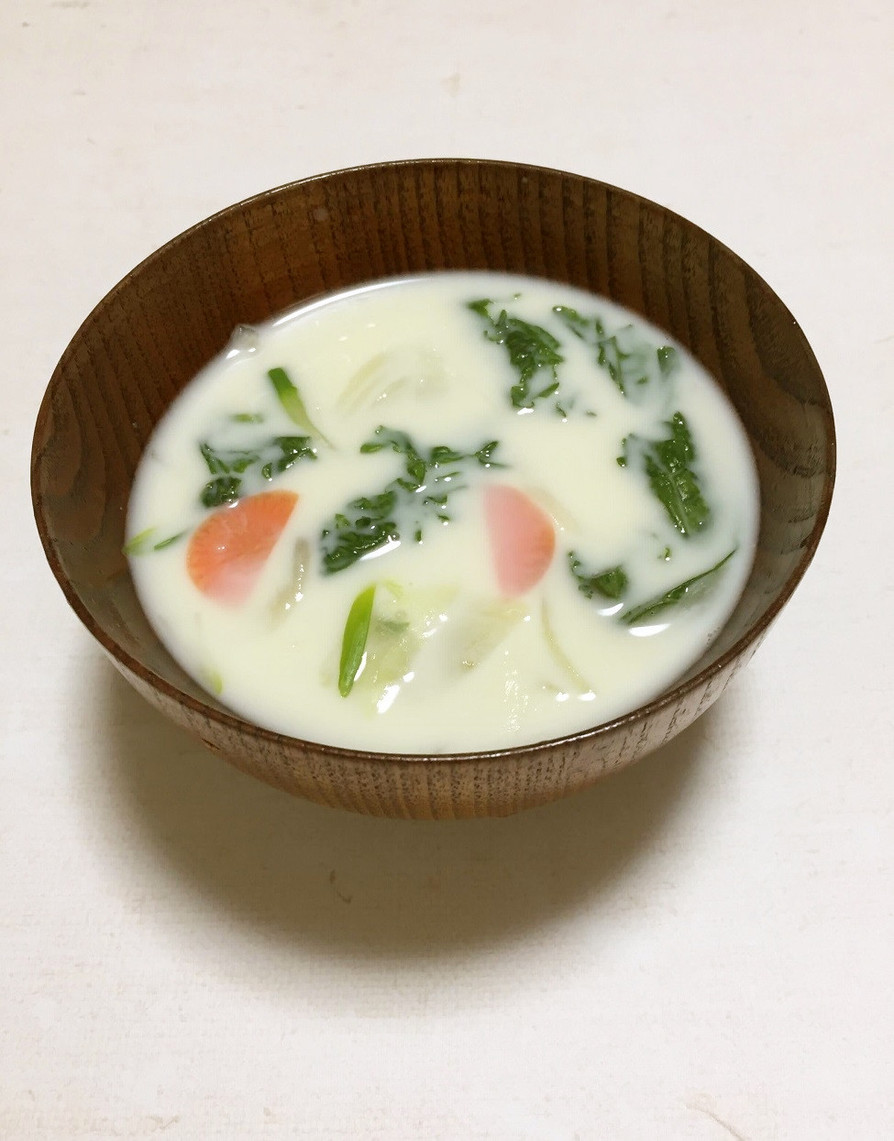 野菜のミルク味噌汁の画像
