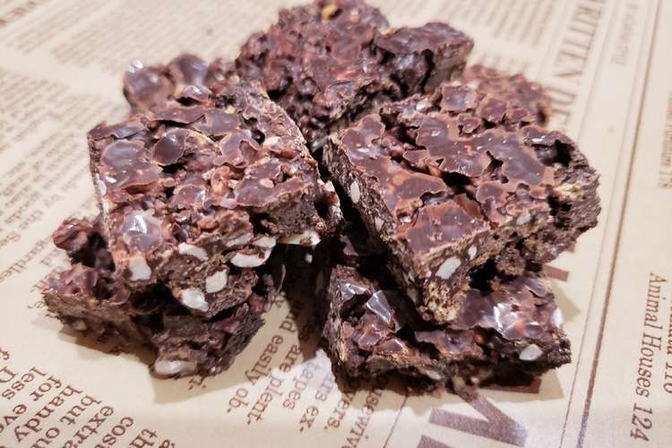 ザクザク 簡単クランチチョコ レシピ 作り方 By ときんときん クックパッド 簡単おいしいみんなのレシピが371万品