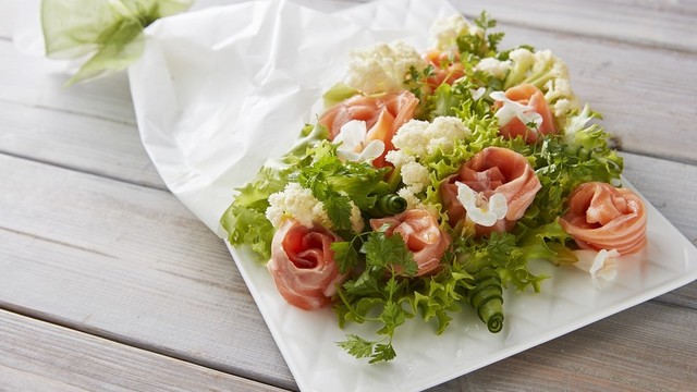 サーモンブーケサラダ レシピ 作り方 By モウイジャパン クックパッド 簡単おいしいみんなのレシピが354万品