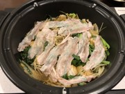 白菜と長ネギ、豚バラの無水鍋の写真