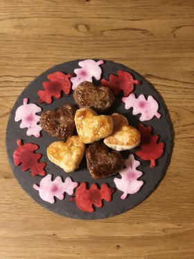 バレンタインに♡ハート型の肉巻きおにぎり