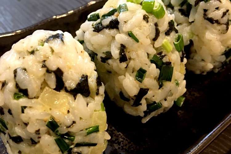 韓国料理屋直伝 韓国おにぎり レシピ 作り方 By ナナ伽羅 クックパッド 簡単おいしいみんなのレシピが366万品
