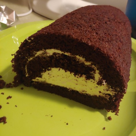 ケーキミックスで簡単ロールケーキ