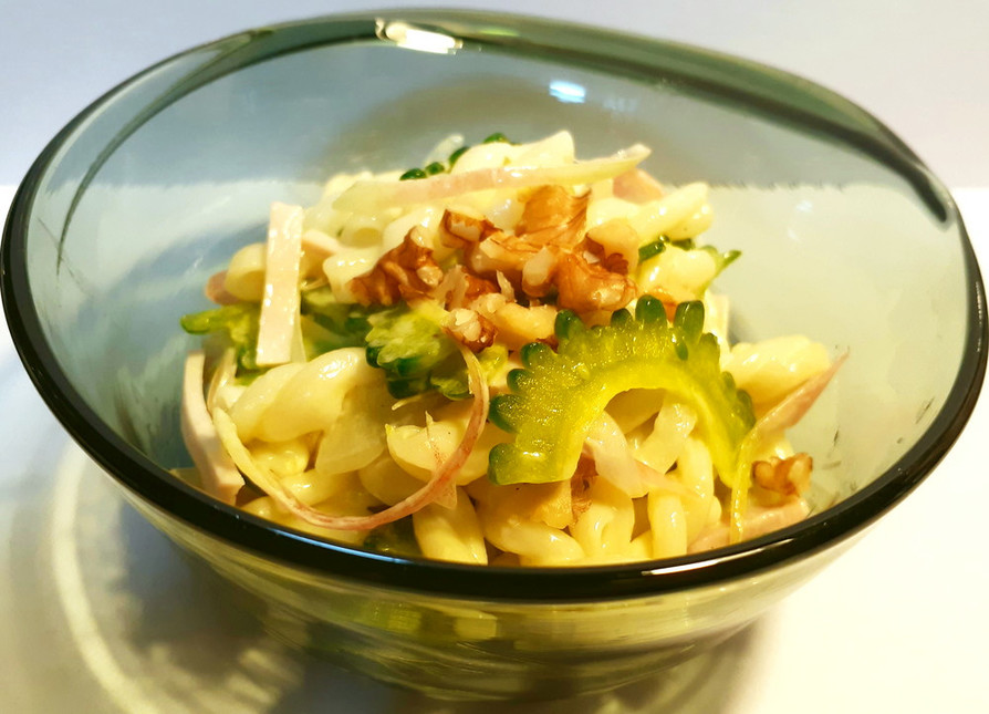 生ゴーヤのマカロニサラダ　発酵玉葱の画像