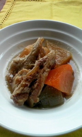 豚バラ軟骨の肉じゃが