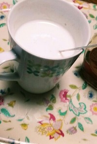 寒い冬の夜に⛄ほんのり甘いホットミルク♪