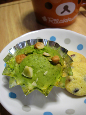 * チョコとナッツの抹茶マフィン *