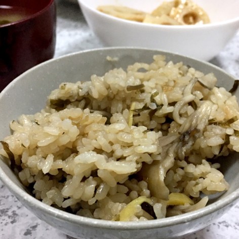 舞茸と生姜の炊き込みご飯
