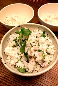 焼き鯖と紫蘇三つ葉の混ぜご飯*