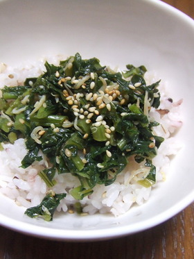 大根の葉っぱの絶品簡単炒め物