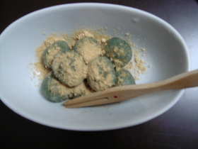 豆腐ふっ♪超ヘルシーレンジdeよもぎ団子