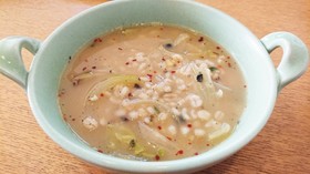 サッポロ一番塩とんこつで雑穀スープ