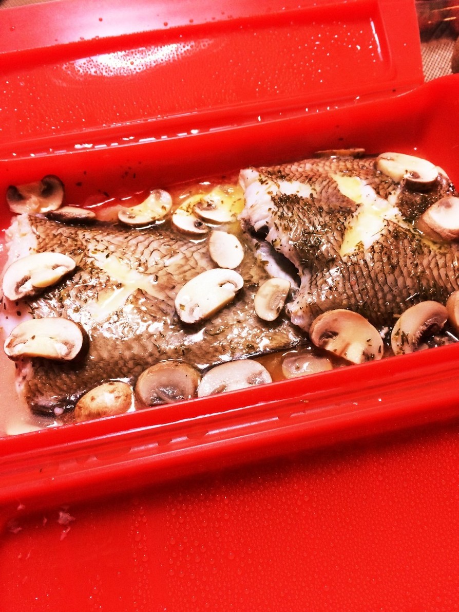ルクエで簡単・白身魚のレモンバター蒸しの画像