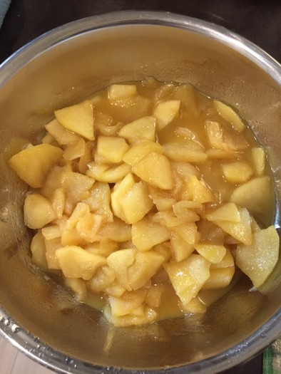 りんごのバター煮の写真