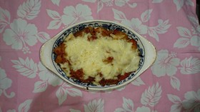 さば水煮缶のトマトグラタン