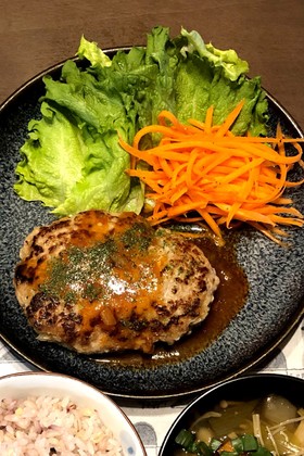 ふわふわ!食パンで豆腐ハンバーグ