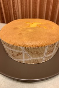 超シンプル♪材料4つ昭和のスポンジケーキ